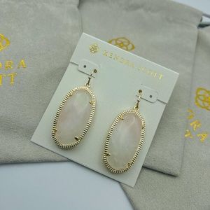 Kendra Scott Elle Ivory Quartz Drop Earrings in Gold